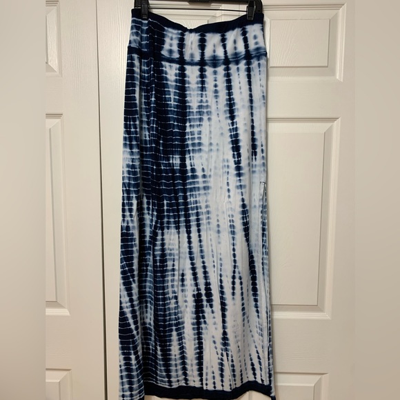 Athleta Maxi Skirt Size Large (L) Navy & White Tie Dye/Shibori Print - Picture 1 of 11